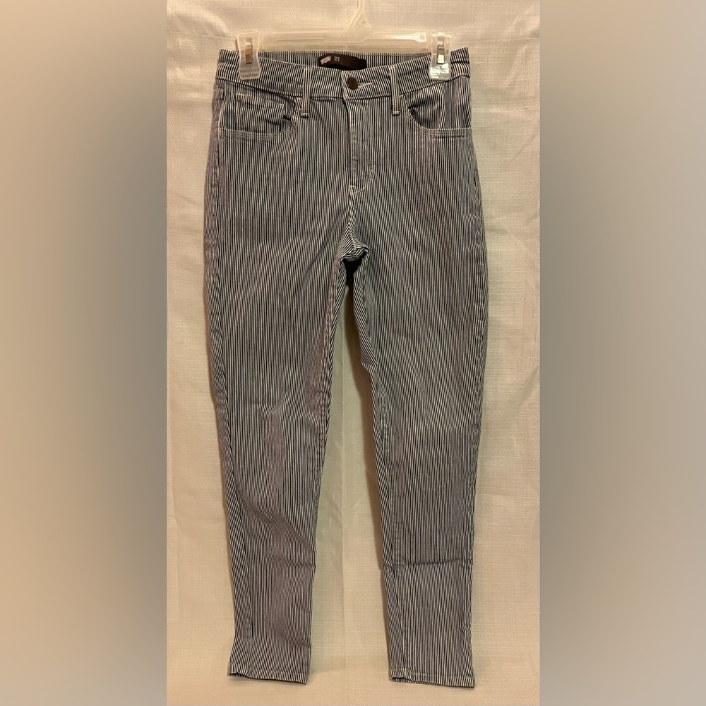 Levis jeans 27 woman stripes white and blue